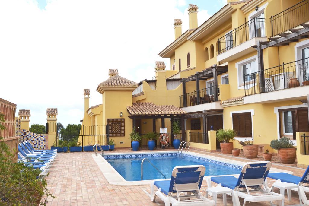 Montemares Golf Luxury Villas & Apartments At La Manga Club Екстериор снимка
